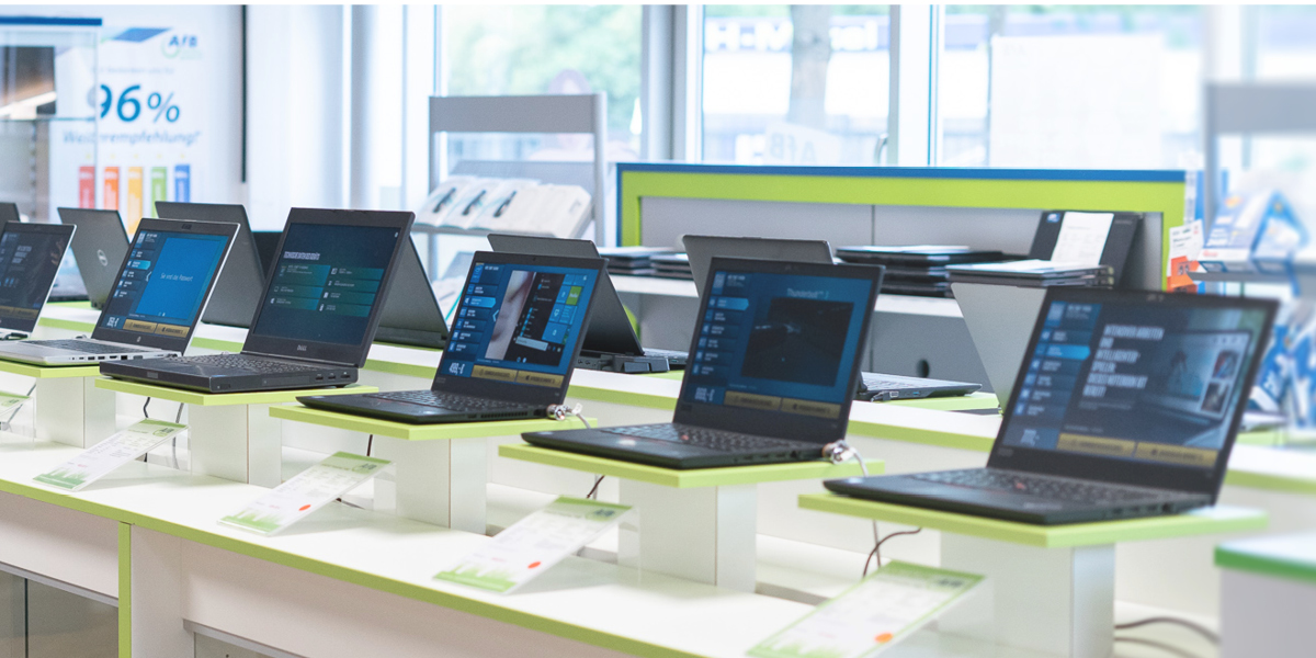 Afb-Shop Innenansicht mit Laptops