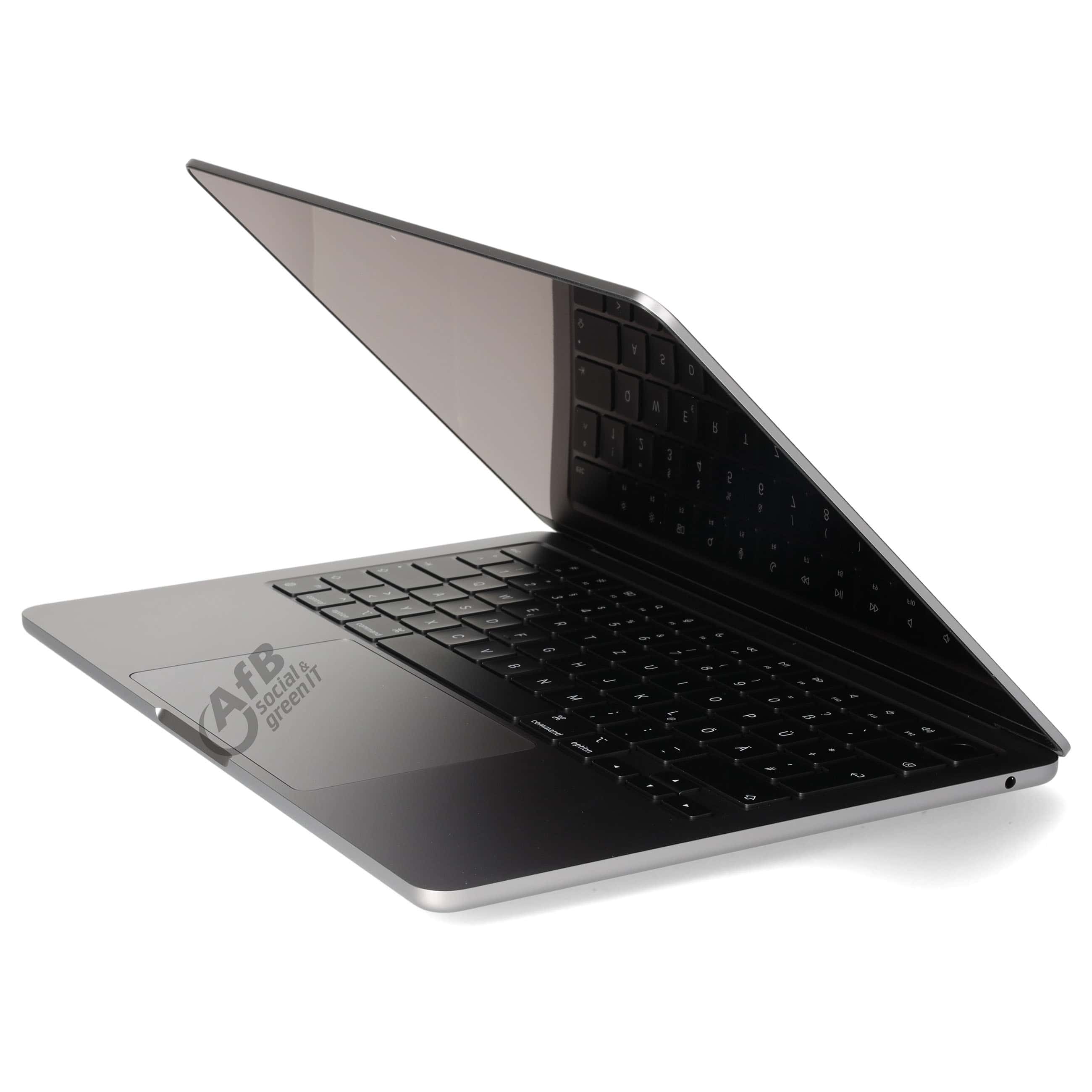 Apple MacBook Air 13 (2022)